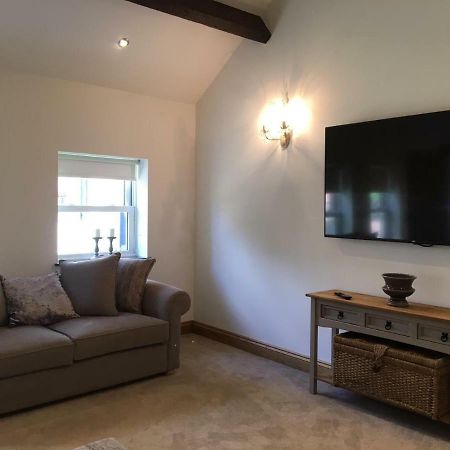 The Coach House Villa Southport Exterior photo